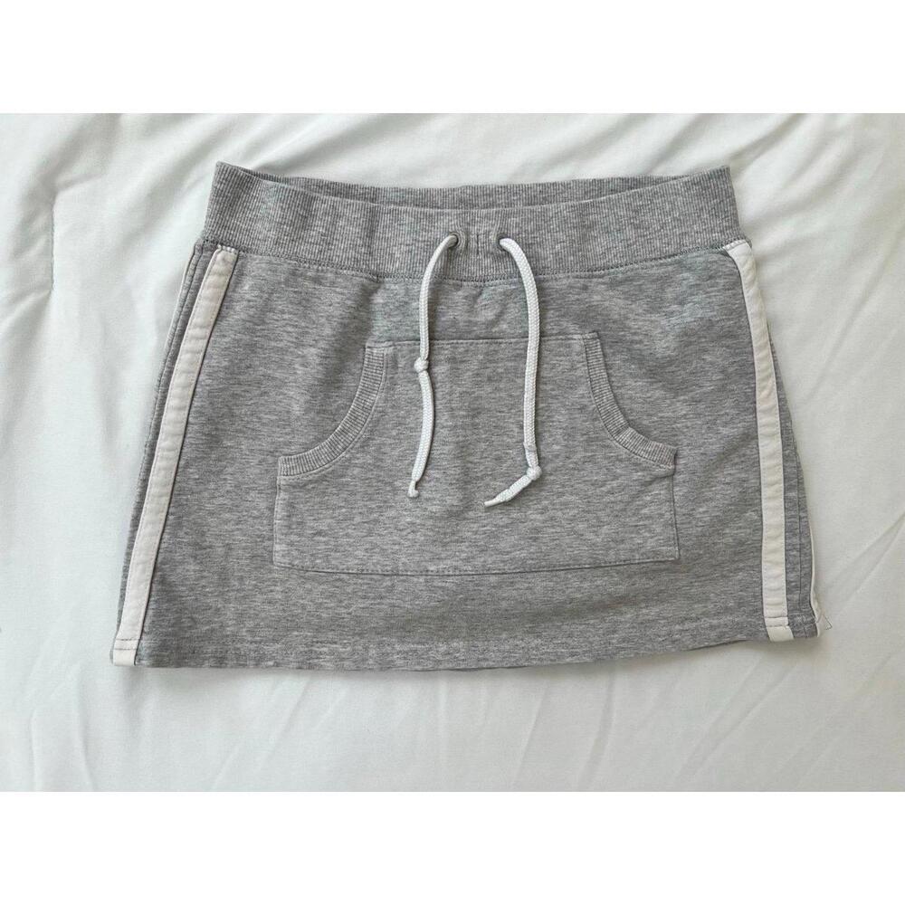 Pro Spirit Girls size M (7/8) grey skort
